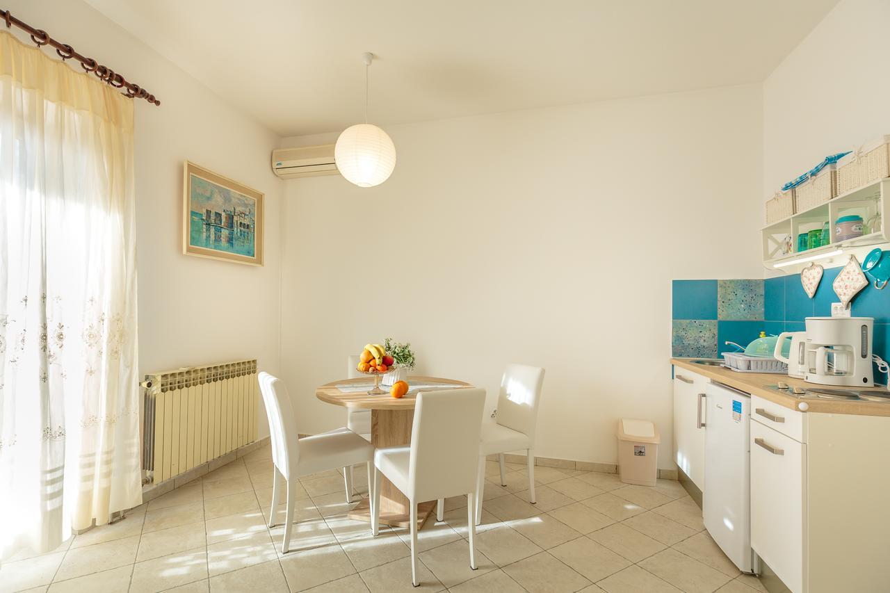 Music Apartment Дубровник Екстериор снимка