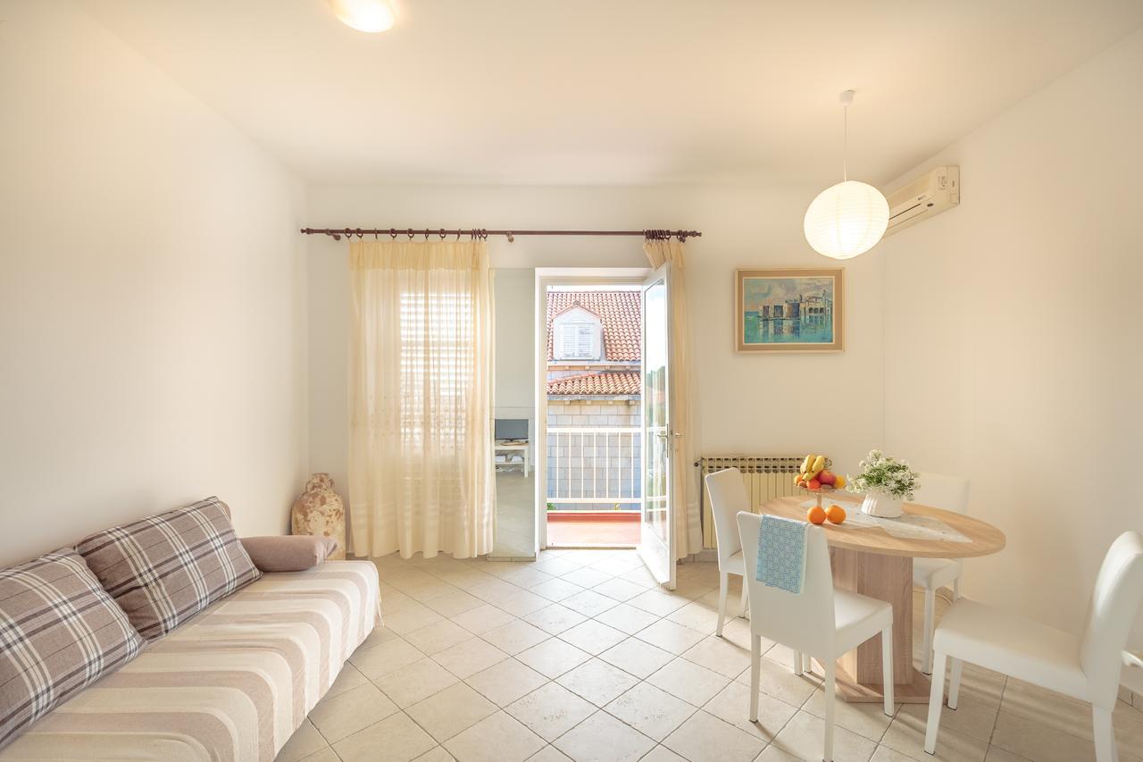 Music Apartment Дубровник Екстериор снимка