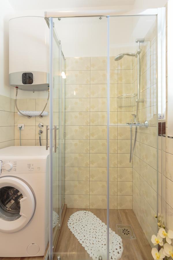 Music Apartment Дубровник Екстериор снимка